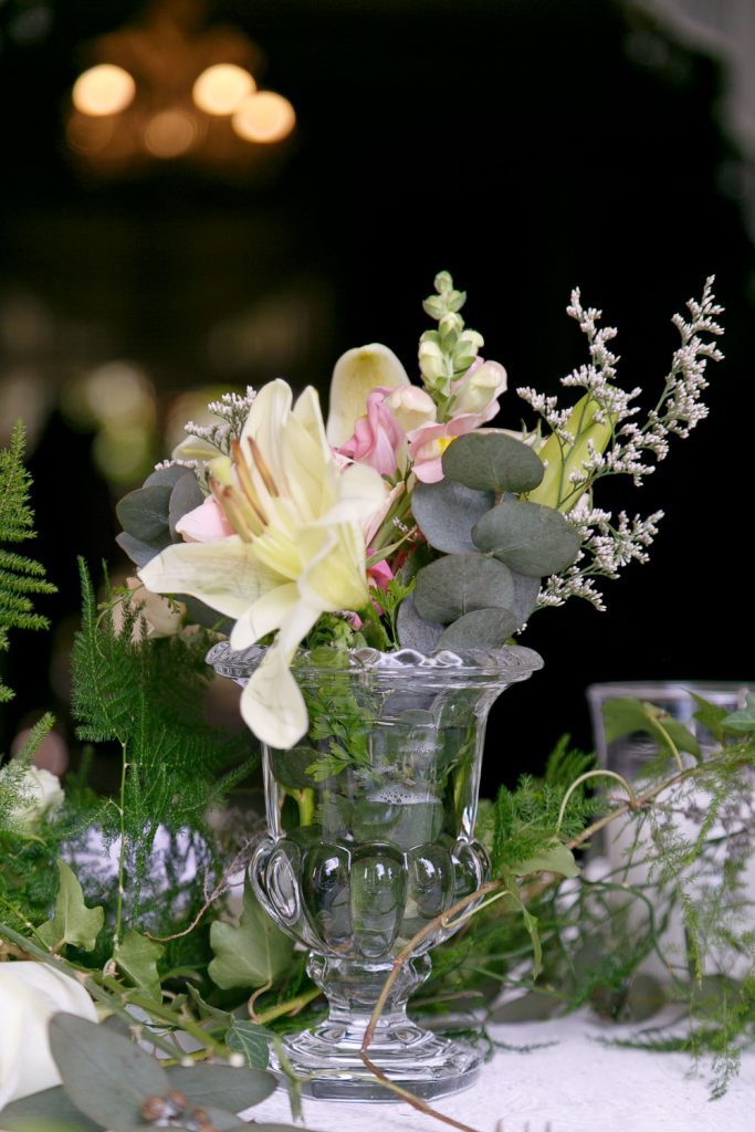 wedding decor flowers at Illyria House in Pretoria