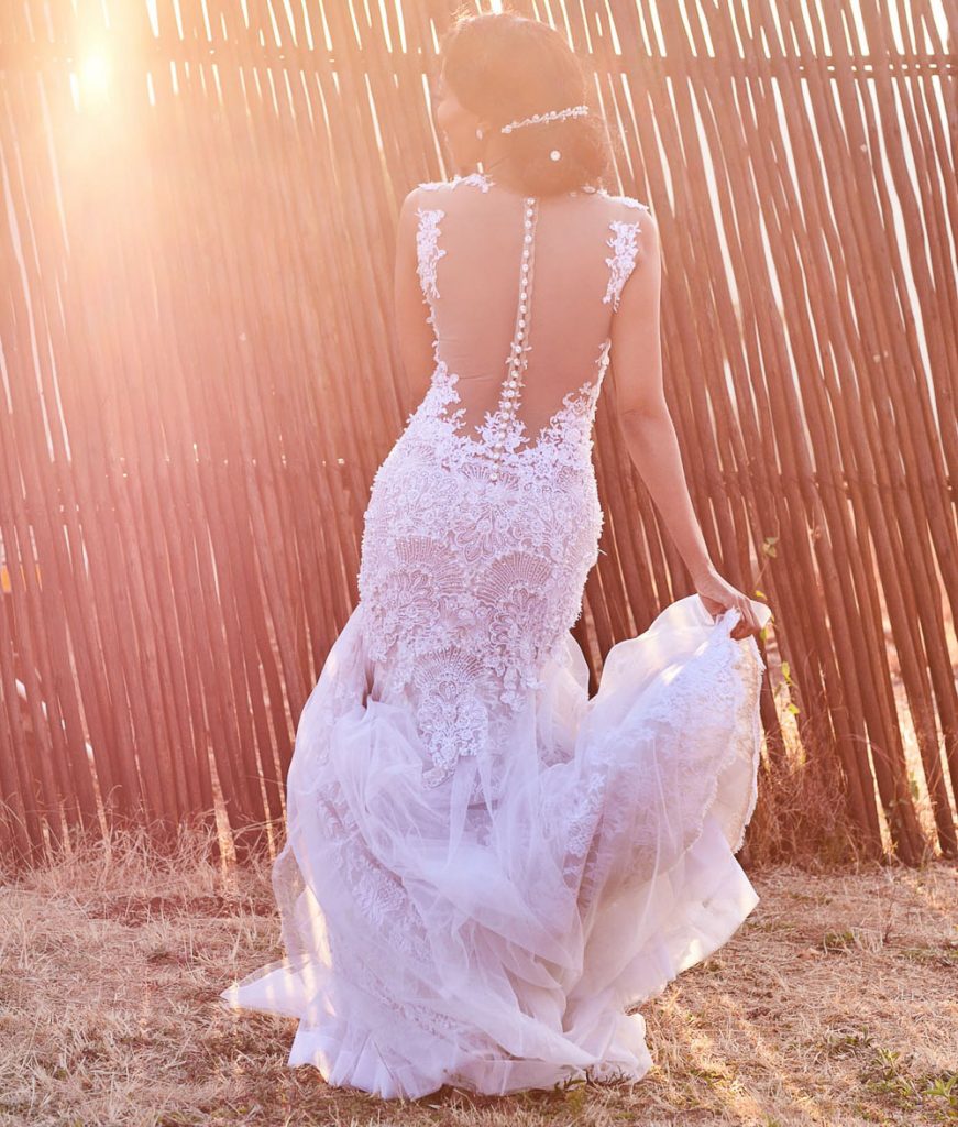 African wedding bride posing at sunset at Klipriviersberg Nature wedding venue