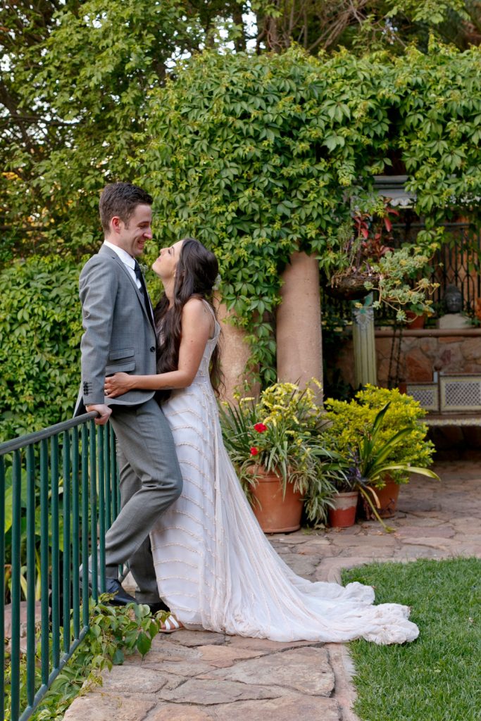 Bride hugging her groom at a Jewish wedding in Johannesburg