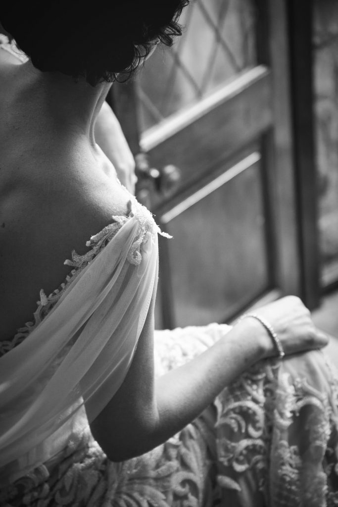 Black and white Bridal Portraits at Shepstone Gardens in Hope Road