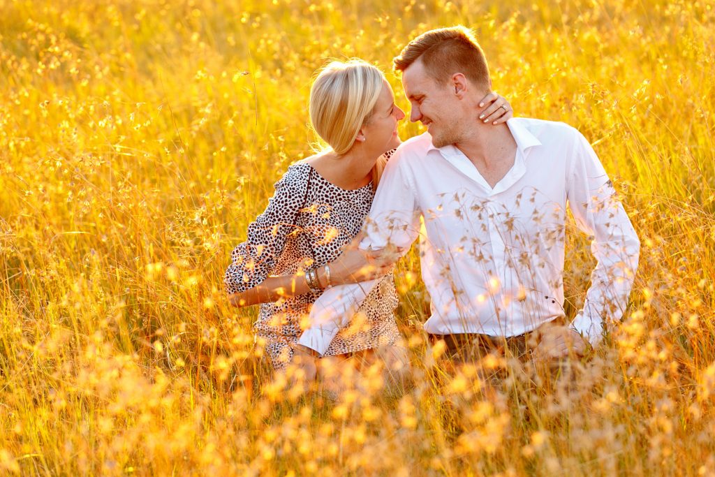 Sunset Country Engagement Photographs