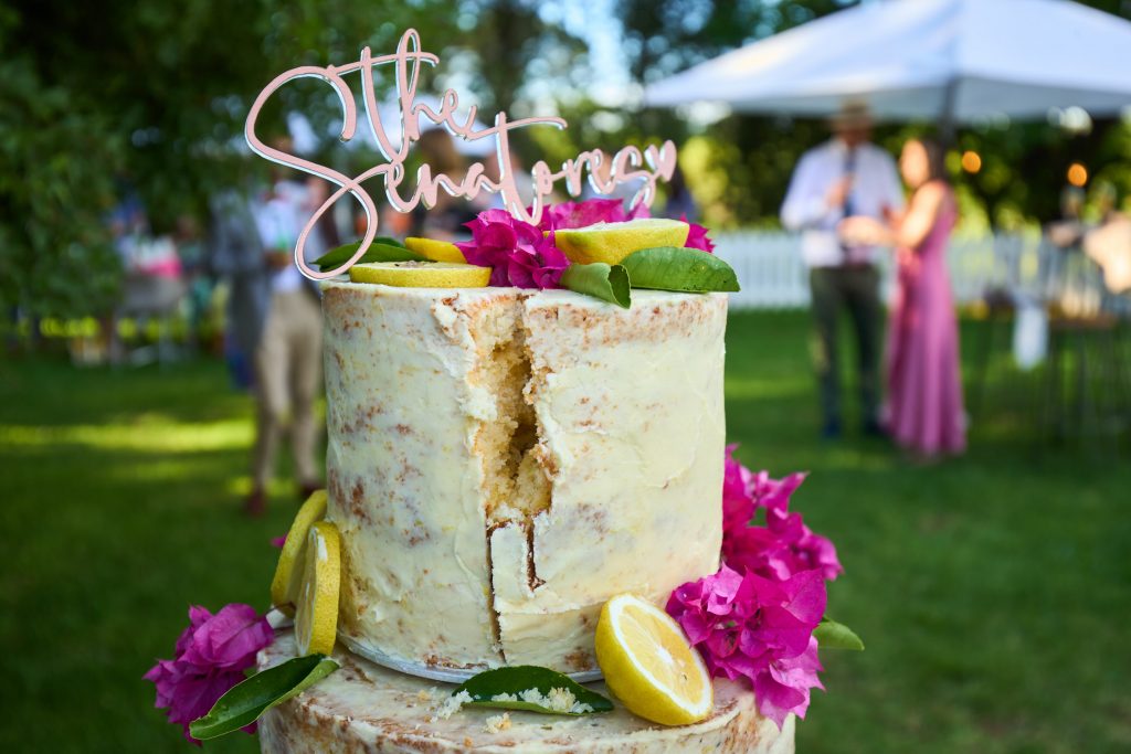 The Forum White Light