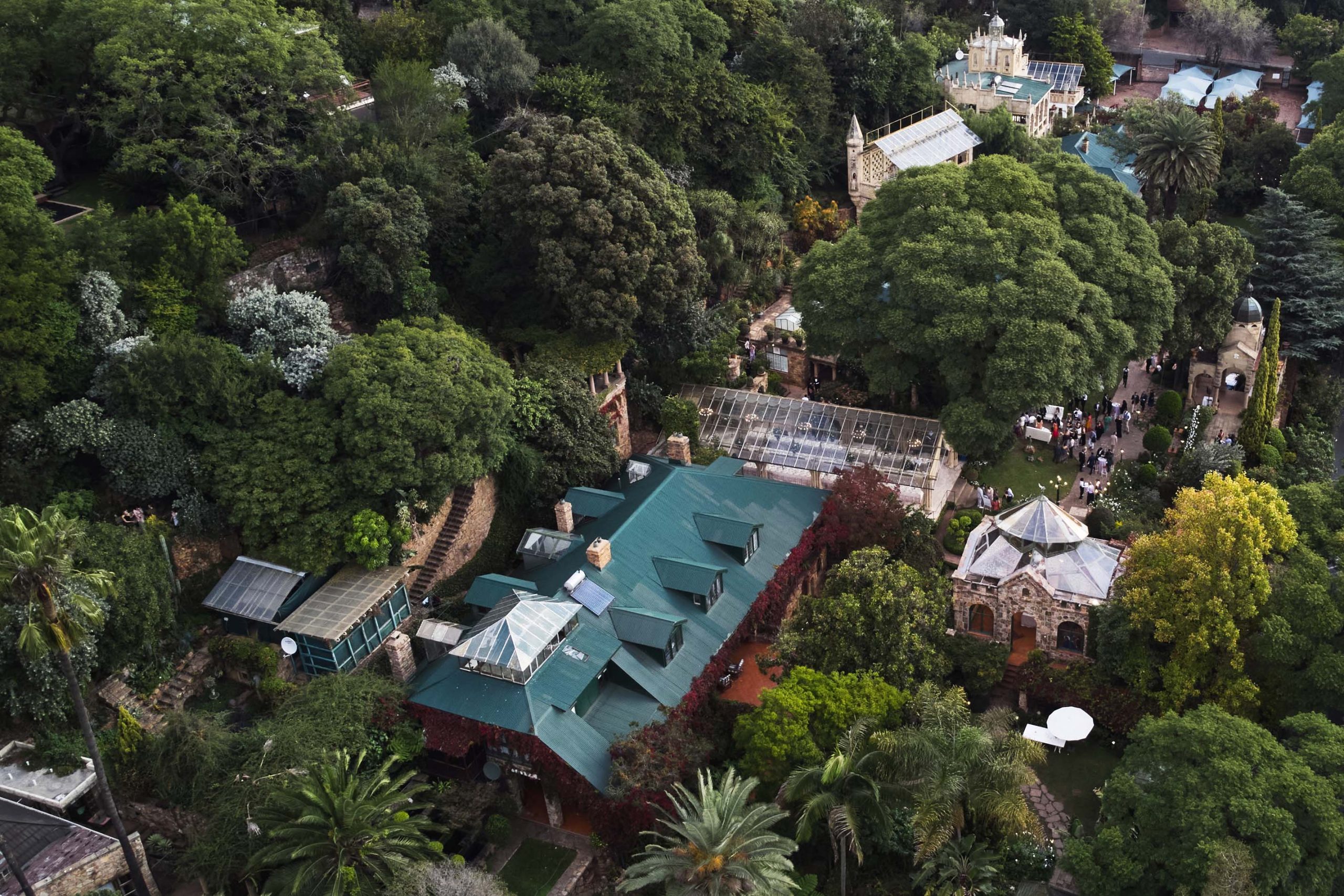 secret garden wedding venue